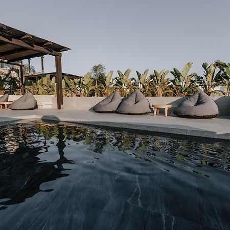 Onym Curated Villas Pláka Exteriör bild